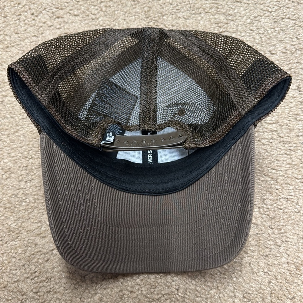 The North Face mesh SnapBack hat. OSFA. NWOT! - Picture 2 of 6